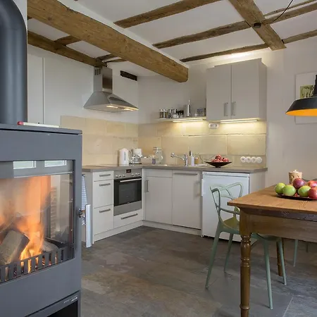 Burggarten Appartements Neuleiningen Экстерьер фото